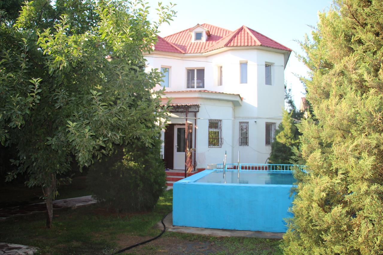 Dream Hostel Шимкент Екстер'єр фото