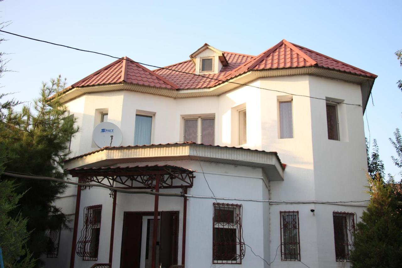 Dream Hostel Шимкент Екстер'єр фото